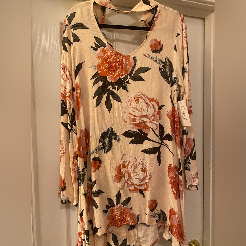 NWT Short Floral, Flowy Dress